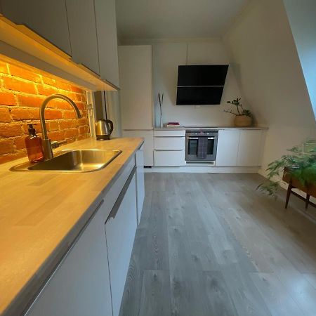 Charming Apartment In Alesund Center With Free Parking Exterior foto
